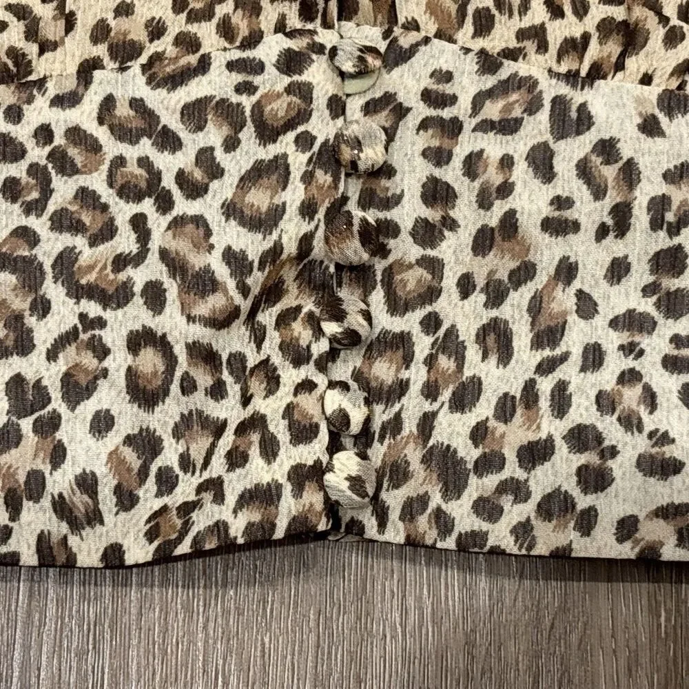 Petal & Pup Top Size 4 Cropped Leopard Print Balloon Sleeve Festival NEW - Picture 7 of 11